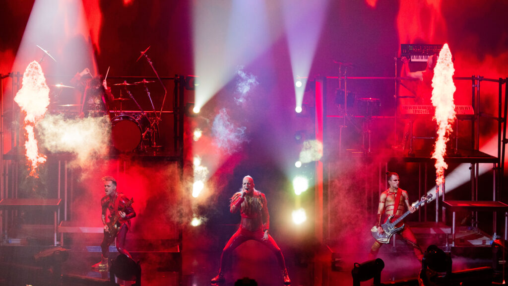 Schon bei der Probe zum ESC-Vorentscheid bot die Hamburger Band Lord Of The Lost eine feurige Show.