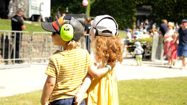 Auch die Kleinen kommen im Stadtpark auf ihre Kosten: Am Sonntag bei „Lütt im Park“.