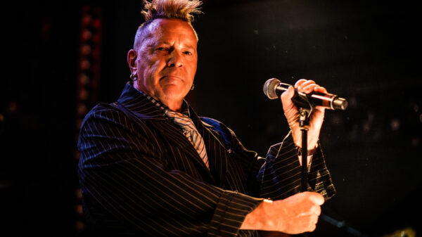 Der Iro sitzt auch noch mit 67: Sex-Pistols-Legende John Lydon.