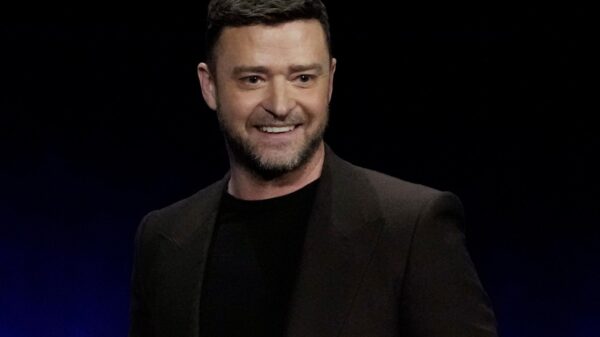 Justin Timberlake lacht