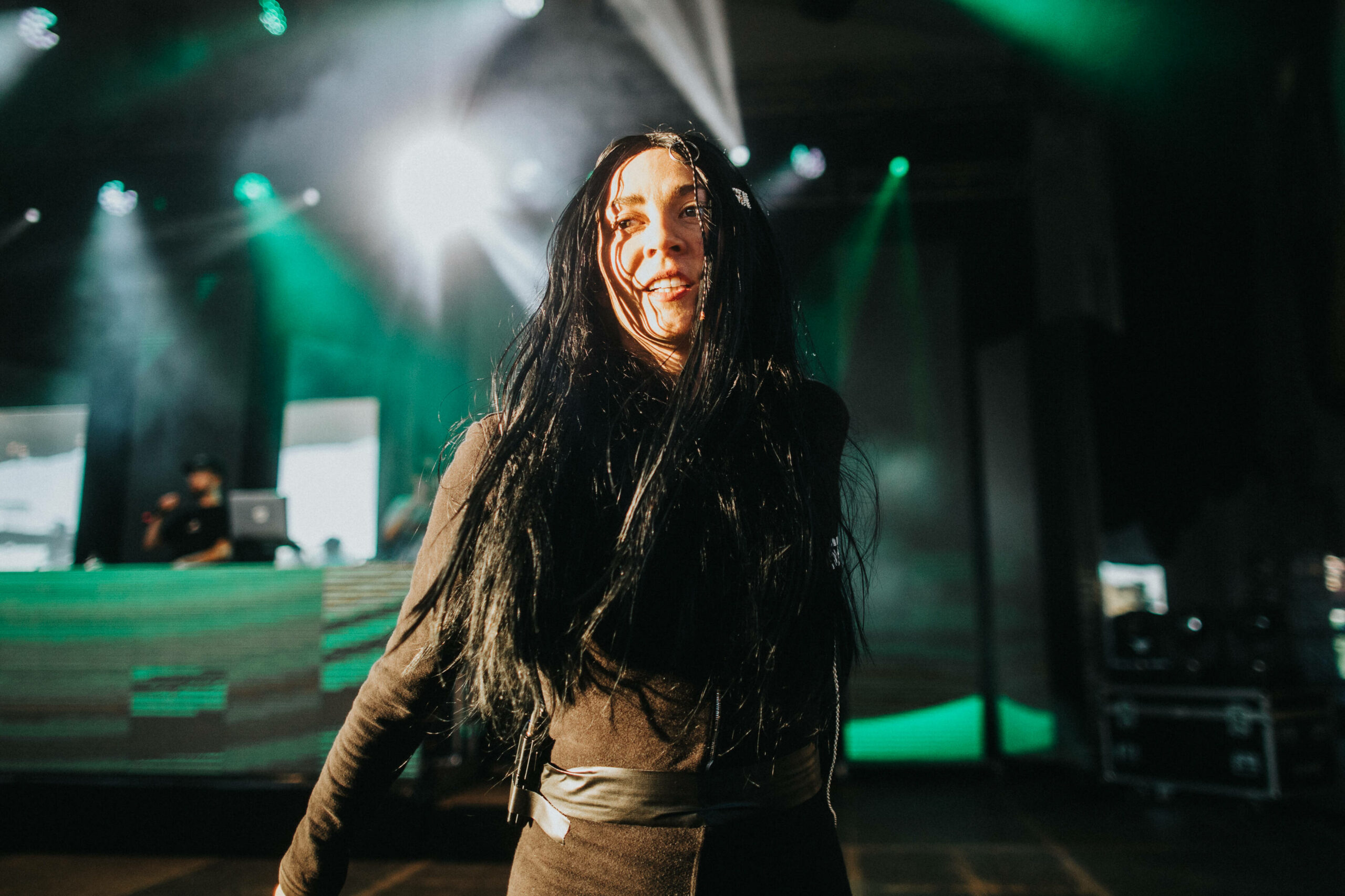 Die Rapperin Haiyti setzt in Osdorf am Dienstag ein lautes Zeichen gegen Rechts. (Archivbild)