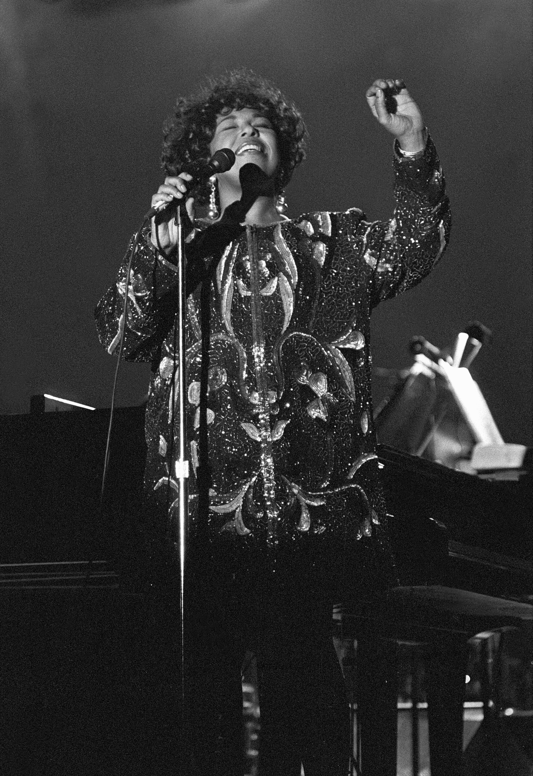 Roberta Flack bei einem Auftritt im Jahre 1993