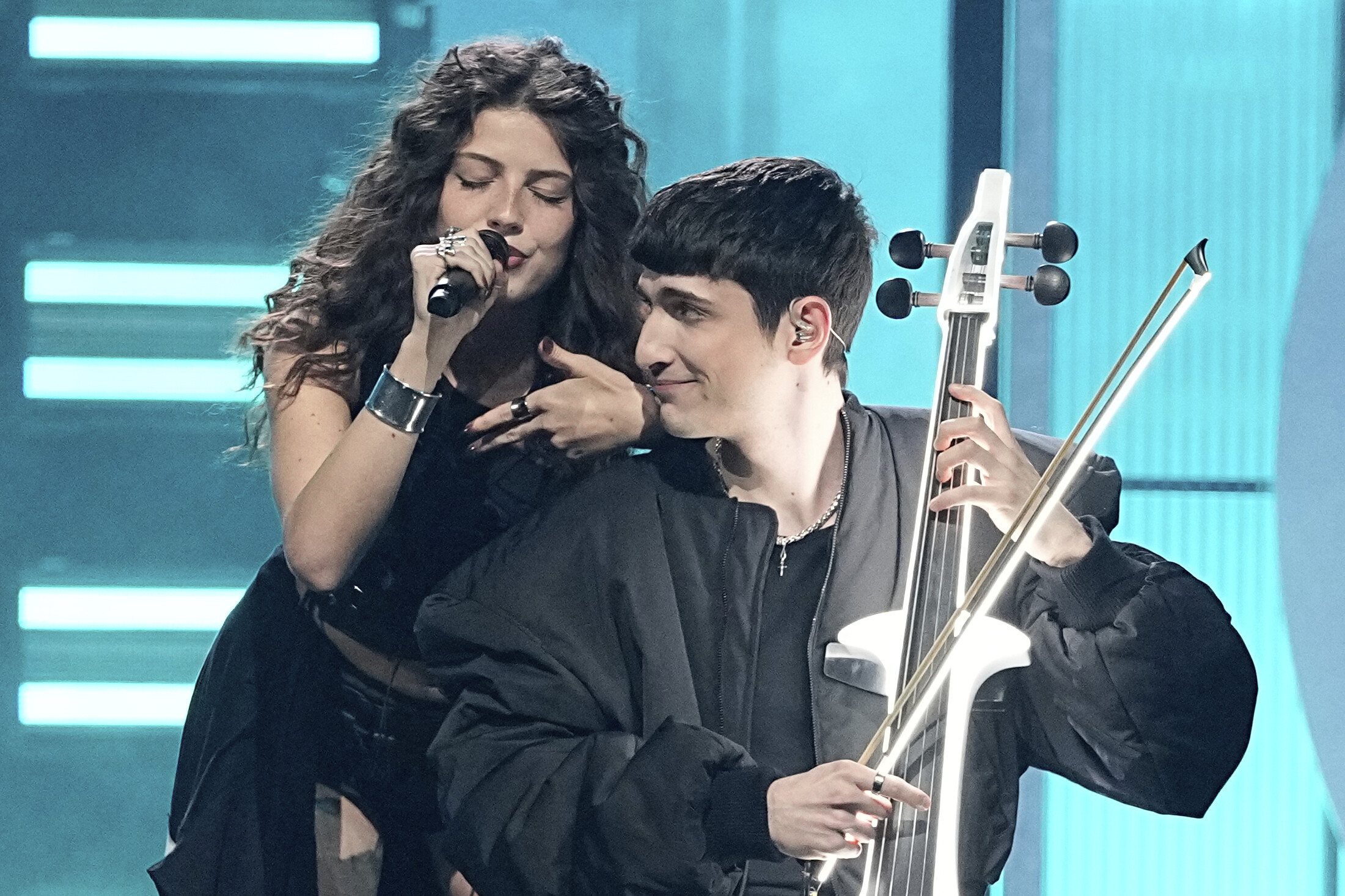 Abor (l.) & Tynna gehen für Deutschland beim ESC an den Start.