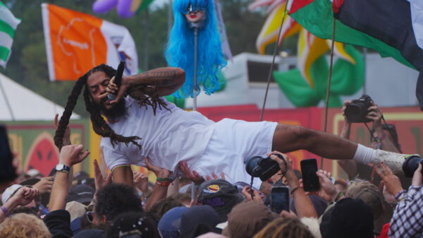 Bob Vylan beim Glastonbury Festival.